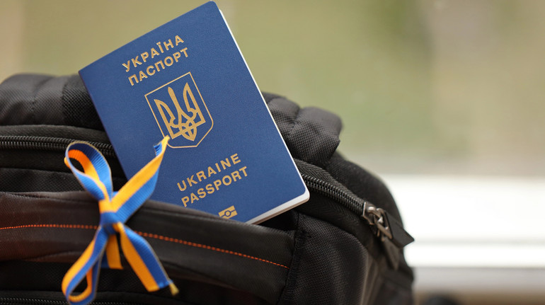 Стартовала программа возвращения беженцев: что предлагают украинцам  